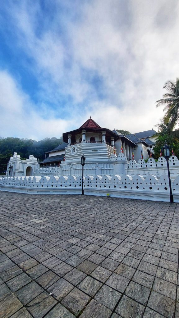 Home Temple of the Tooth, Kandy